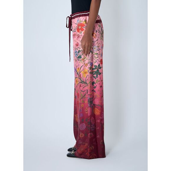 Gucci Women Flora Degrade Printed Silk Pants - Picture 3 of 6